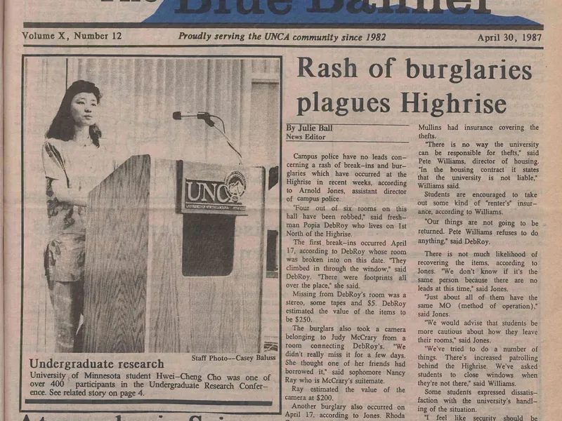 1987-04-30 Blue Banner